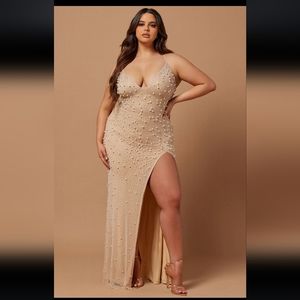 Natasha embellished gown color nude size 3x